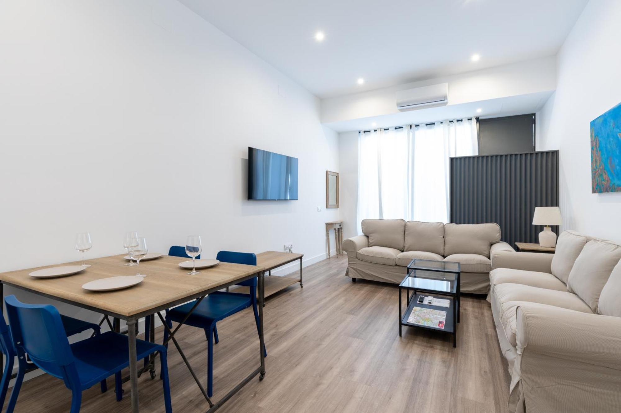 Holi-rent At Erillas Apartment *