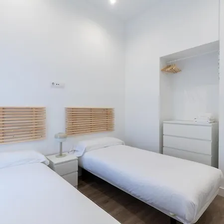 Holi-Rent At Erillas Camas Exterior photo